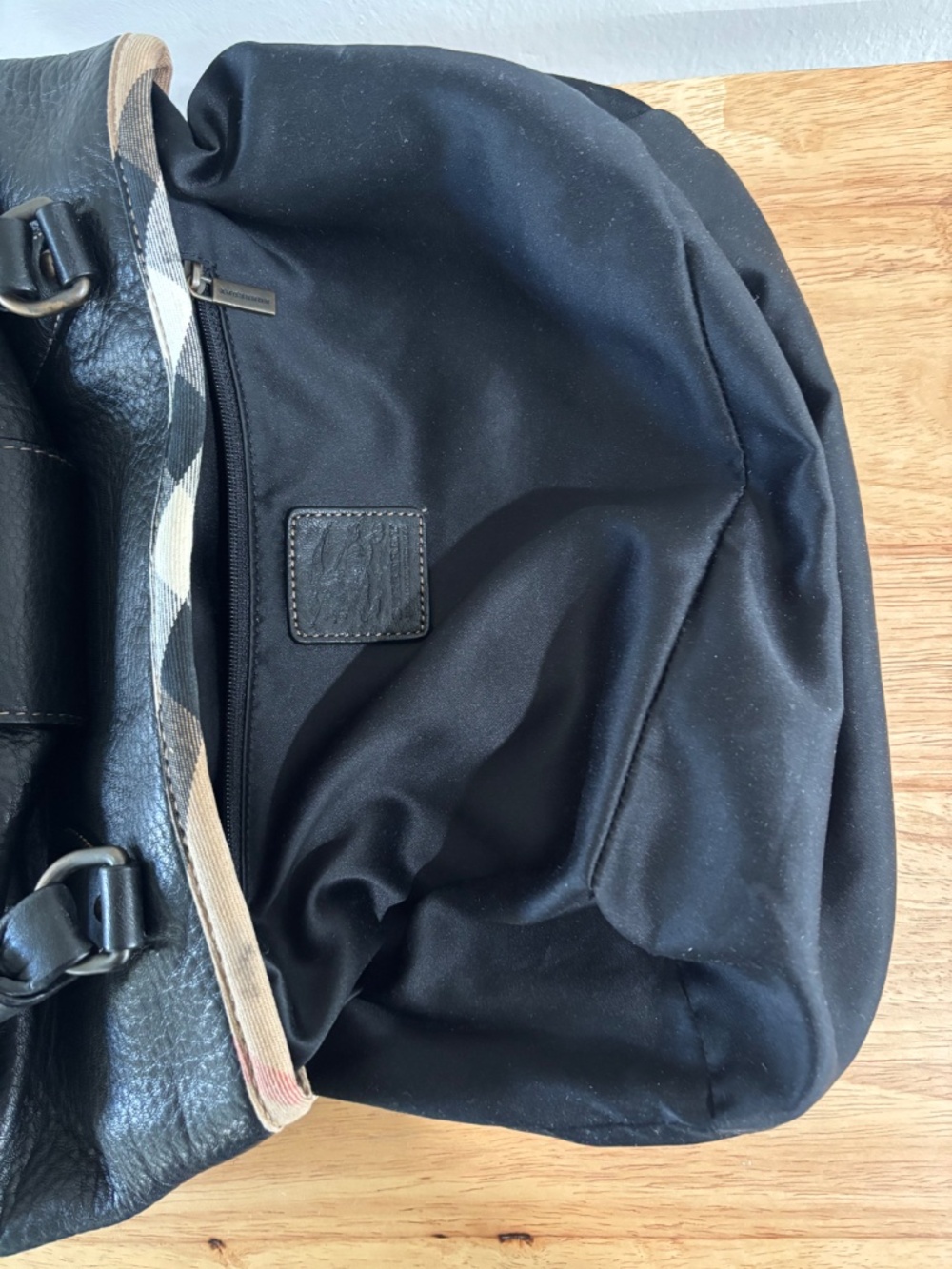 Burberry black leather bag, authentic vintage - Picture 7 of 14